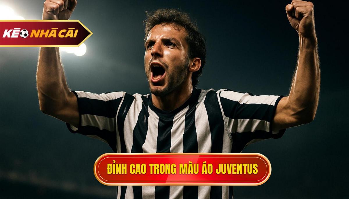 Đỉnh cao rực rỡ trong màu áo sọc trắng đen Juventus